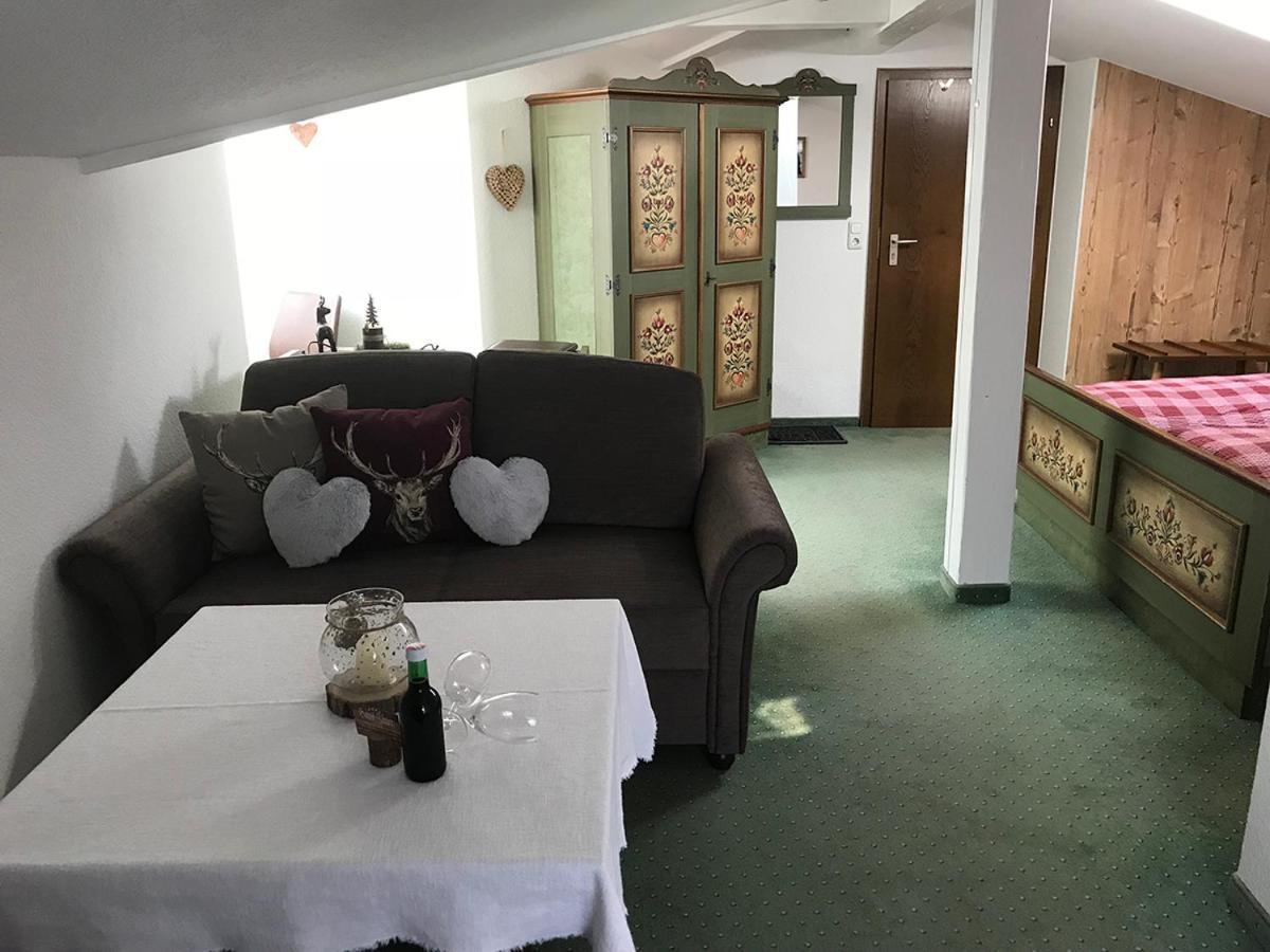 Haus Jaeger Ferienwohnungen Mit Indoor-Pool Inkl. Chiemgaukarte Ruhpolding Zewnętrze zdjęcie