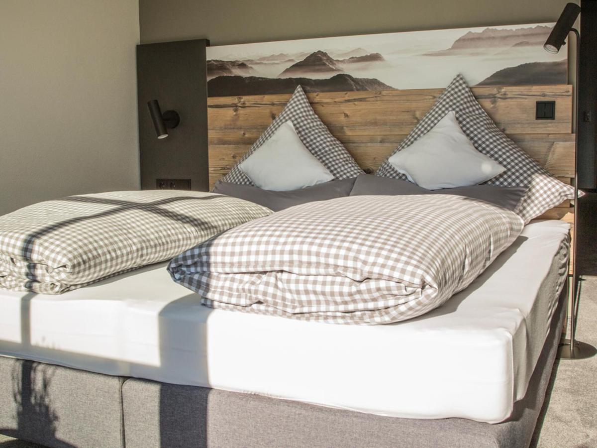 Haus Jaeger Ferienwohnungen Mit Indoor-Pool Inkl. Chiemgaukarte Ruhpolding Zewnętrze zdjęcie